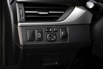 Toyota Avensis III Wagon Facelifting 2015 2.0 D-4D 143KM 2016 Toyota Avensis 2.0 D-4D Selection 143KM 2016r Salon Polska, zdjęcie 17