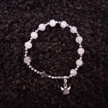 Браслет из кварцевых четок, подарок на крещение.