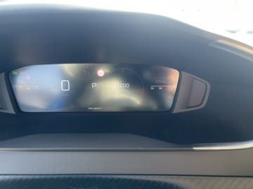 Peugeot 2008 II SUV Facelifting 1.2 PureTech 130KM 2024 Peugeot 2008 Automat podgrzewanie skóra Virtual, zdjęcie 6