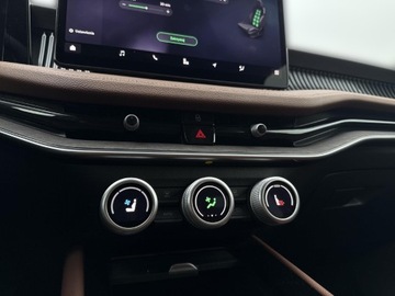 Skoda Superb III Kombi Facelifting 1.5 TSI 150KM 2024 Skoda Superb Selection, DSG, Salon Polska, ASO, LE, zdjęcie 19