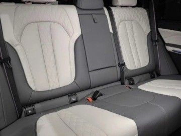 BMW X5 G05 SUV Facelifting 3.0 40d 352KM 2025 BMW X5 xDrive40d Sport Suv 3.0 (352KM) 2025, zdjęcie 11