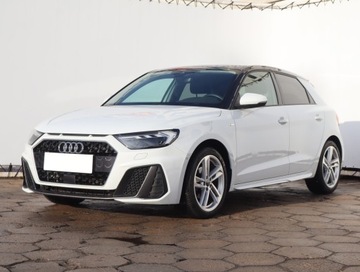 Audi A1 II 1.5 35 TFSI 150KM 2021 Audi A1 35 TFSI, Salon Polska, Serwis ASO, zdjęcie 1