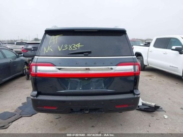 Lincoln Navigator III 2021 Lincoln Navigator Black Label 2021 3.5l 3.5 Benzyna 450KM, zdjęcie 4