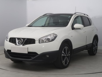 Nissan Qashqai I Crossover 1.6 115KM 2010 Nissan Qashqai 1.6, Navi, Klima, Klimatronic, zdjęcie 1