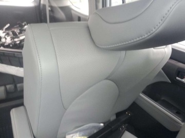 Toyota Highlander III 2024 Toyota Highlander LE 2024 2.4l 2.4 Benzyna 265KM, zdjęcie 10