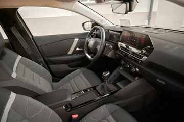 Citroen C4 III SUV 1.5 BlueHDi 110KM 2021 C4 __ HEAD UP __ KEYLESS GO __ SUPER UTRZYMANY, zdjęcie 31