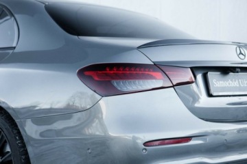 Mercedes Klasa E W213 Limuzyna Facelifting 2.0 E220d 194KM 2021 Mercedes-Benz Klasa E E220d 4 Matic AMG Salon Polska Autotrade Mercedes, zdjęcie 6