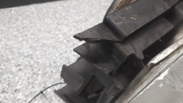 7R0144438 SVĚTLOMET PRAVÝ VW TRANSPORTER T4 94R