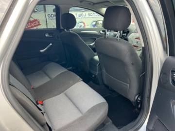 Ford Mondeo IV Sedan 1.8 Duratorq TDCi 125KM 2007 Ford Mondeo PARKTRONIC KLIMATYZACJA ELEKTRYCZNE FOTELE TEMPOMAT GWARANCJA, zdjęcie 5