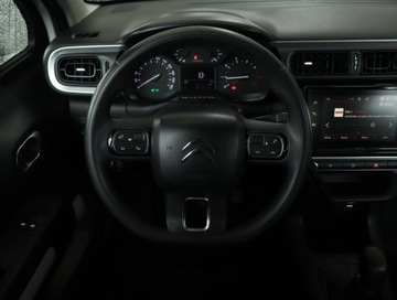 Citroen C3 III Hatchback 1.2 PureTech 82KM 2017 Citroen C3 1.2 PureTech, Navi, Klima, Klimatronic, zdjęcie 16