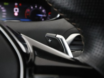 Peugeot 3008 II Crossover Facelifting  1.2 PureTech 130KM 2021 Peugeot 3008 automat full LED skóra el. fotele z, zdjęcie 33