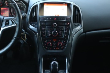 Opel Astra J Sports Tourer Facelifting 2.0 CDTI ECOTEC 165KM 2014 Opel Astra 2.0 CDTI, 162 KM, Navi, Xenon, Klima, zdjęcie 11