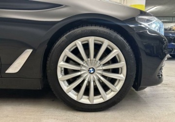 BMW Seria 5 G30-G31 Touring 518d 150KM 2019 BMW Seria 5 BMW 518d Touring, 150 KM Adaptive LED F-ra Vat 23 2.0 Diesel, zdjęcie 8