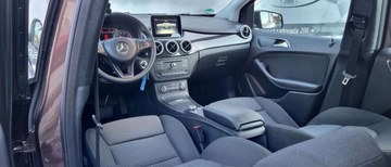 Mercedes Klasa B W246 Sports Tourer Facelifting 1.6 180 122KM 2016 Mercedes-Benz Klasa B 1.6 122 KM Automat Navi bezwypadkowy oplacony Gwaran, zdjęcie 14