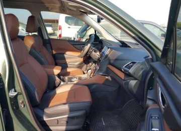 Subaru 2024 Subaru Forester 2024, 2.5L, 4x4, TOURING, po gradobiciu 2.5 Benzyna 182KM, zdjęcie 9