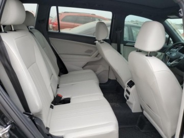 Volkswagen Tiguan III 2024 Volkswagen Tiguan SE R-Line Black 2024 2.0l 2.0 Benzyna 184KM, zdjęcie 10