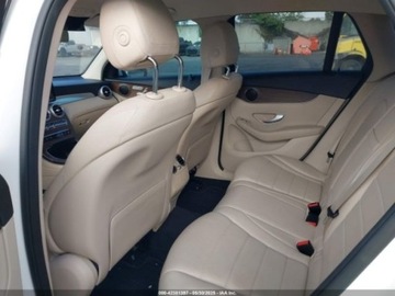 Mercedes GLC C254/X254 2022 Mercedes-Benz GLC 300 suv 2.0 Benzyna 255KM, zdjęcie 11