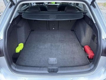 Volkswagen Golf VIII Variant 2.0 TDI 150KM 2022 Volkswagen Golf Matrix Panorama Head-UP Harman DCC ASO FV23 2.0, zdjęcie 22