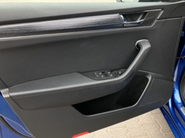 Skoda Superb III Kombi Plug-In Hybrid 1.4 TSI Plug-In-Hybrid 218KM 2021 Skoda Superb Style ! Plug-in Hybrid ! Aktywny Temp, zdjęcie 11