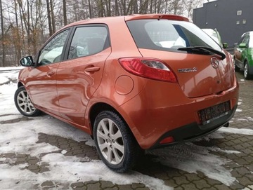 Mazda 2 II Hatchback 5d 1.3 75KM 2010 Mazda 2 1.3 PROSTA benzyna 5 DRZWI klimatyzacja piekny kolor 1.3 Benzyna, zdjęcie 9