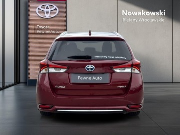 Toyota Auris II Touring Sports Facelifting 1.8 Hybrid 136KM 2017 Toyota Auris Hybrid 135 Premium II (2012-) Hybrid, zdjęcie 4