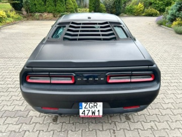 Dodge Challenger III 2017 Dodge Challenger 3.6 V6 309KM| Pakiet wizualny SRT, zdjęcie 17