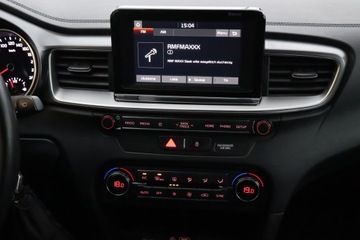 Kia Ceed III Kombi 1.4 T-GDi 140KM 2019 Kia Ceed 1.4 T-GDI, Salon Polska, Serwis ASO, zdjęcie 11