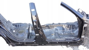 SŁUPEK ŚRODKOWY PRÓG PRAWY INFINITI Q70 2.2D