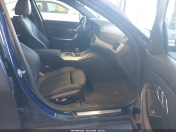 BMW Seria 3 G20-G21 2020 BMW Seria 3 330i xDrive 2020 2.0 Benzyna 255KM, zdjęcie 9