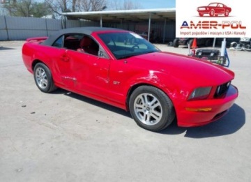 Ford Mustang V 2006 Ford Mustang GT 2006 4.6 Benzyna 300KM