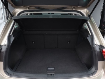 Volkswagen Tiguan I SUV Facelifting 2.0 TDI BlueMotion Technology 150KM 2016 VW Tiguan 2.0 TDI, Salon Polska, Serwis ASO, 4X4, zdjęcie 13