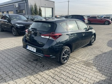 Toyota Auris II Hatchback 5d Facelifting 1.6 Valvematic 132KM 2017 Toyota Auris Klimatronik Tempomat 132KM, zdjęcie 3