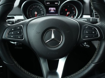Mercedes GLE W166/C292 SUV 2.1 250d 204KM 2017 Mercedes GLE GLE 250 d, Salon Polska, 201 KM, zdjęcie 18