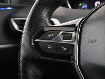 Peugeot 3008 II Crossover 1.5 BlueHDI 130KM 2018 Peugeot 3008 GT-Line panorama virtual navi PDC, zdjęcie 32
