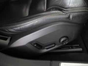 Volvo S90 II Sedan 2.0 D5 235KM 2016 Volvo S90 4x4 automat inscripsion el fotele skóra, zdjęcie 37