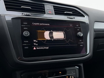 Volkswagen Tiguan II SUV Facelifting 2.0 TDI 200KM 2022 Volkswagen Tiguan 2.0TDI 200KM Elegance DSG 4x4 SerwisASO Acc Matrix Kessy, zdjęcie 27