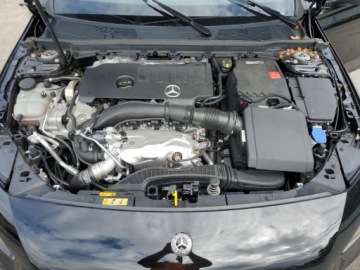 Mercedes Klasa A W177/V177 2021 Mercedes-Benz Klasa A 220 4Matic 2021 2.0l 2.0 Benzyna 188KM, zdjęcie 6