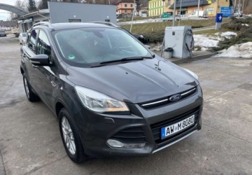 Ford Kuga II SUV 1.5 EcoBoost 150KM 2015 Ford Kuga Ford Kuga 1.5 EcoBoost 2x4 Trend 1.5 Benzyna 150KM, zdjęcie 8