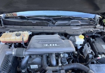 Dodge Ram V 2019 Dodge RAM Dodge RAM IV ZadbanyNiski przebieg 3.0 Diesel 244KM, zdjęcie 19