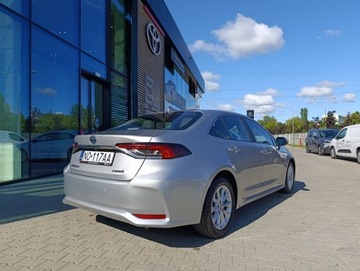 Toyota Corolla XII Sedan 1.8 Hybrid 122KM 2022 Toyota Corolla 1.8 Hybrid Comfort Seria E21 (2019-, zdjęcie 3