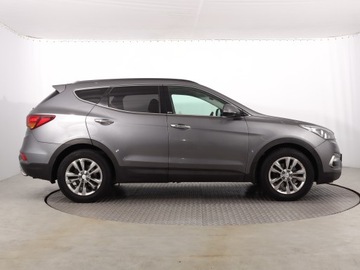 Hyundai Santa Fe III SUV Facelifting 2.2 CRDi 200KM 2017 Hyundai Santa Fe 2.2 CRDi Blue, 197 KM, 4X4, zdjęcie 5