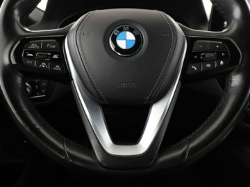 BMW Seria 5 G30-G31 Touring Plug-In 2.0 530e 292KM 2021 BMW 530 FV23 xDrive Luxury Navi Virtual Grzana, zdjęcie 21