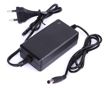 ZASILACZ IMPULSOWY Delta 12V DC 2A 24W 12V/2A/5.5 DESKTOP CCTV LED