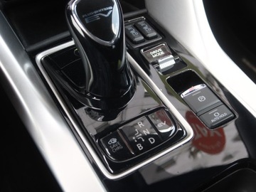 Mitsubishi Eclipse Cross SUV PHEV 2.4 188KM 2022 Mitsubishi Eclipse Cross Plug-in-Hybrid, zdjęcie 16