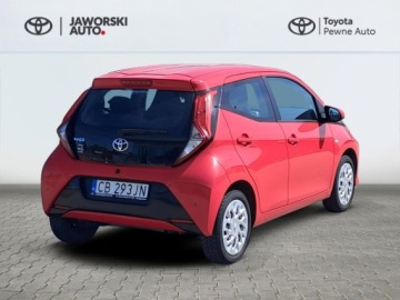 Toyota Aygo II Hatchback 5d 1.0 VVT-i 69KM 2018 Toyota Aygo 1.0 VVT-i X-play II (2014-) Toyota AYG, zdjęcie 1