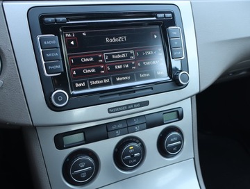 Volkswagen Passat B6 Sedan 1.4 TSI 122KM 2009 VW Passat 1.4 TSI, Salon Polska, Navi, Xenon, zdjęcie 11