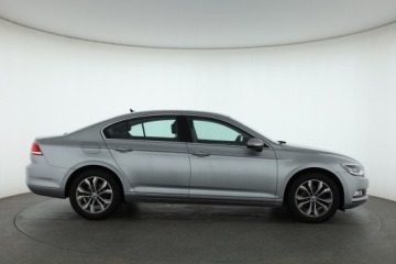 Volkswagen Passat B8 Limousine 1.8 TSI BlueMotion Technology 180KM 2017 VW Passat 1.8 TSI, Salon Polska, 1. Właściciel, zdjęcie 5