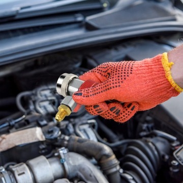 БЫСТРОСОЕДИНИТЕЛЬНЫЙ СОЕДИНИТЕЛЬ R134A