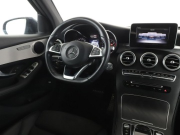 Mercedes GLC C253 SUV 2.0 250 211KM 2019 Mercedes GLC 250 4x4 automat full LED, zdjęcie 15
