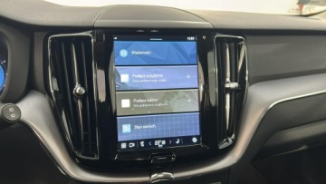 Volvo XC60 II 2021 Volvo XC 60 B4 D AWD Momentum Pro hak, zdjęcie 18